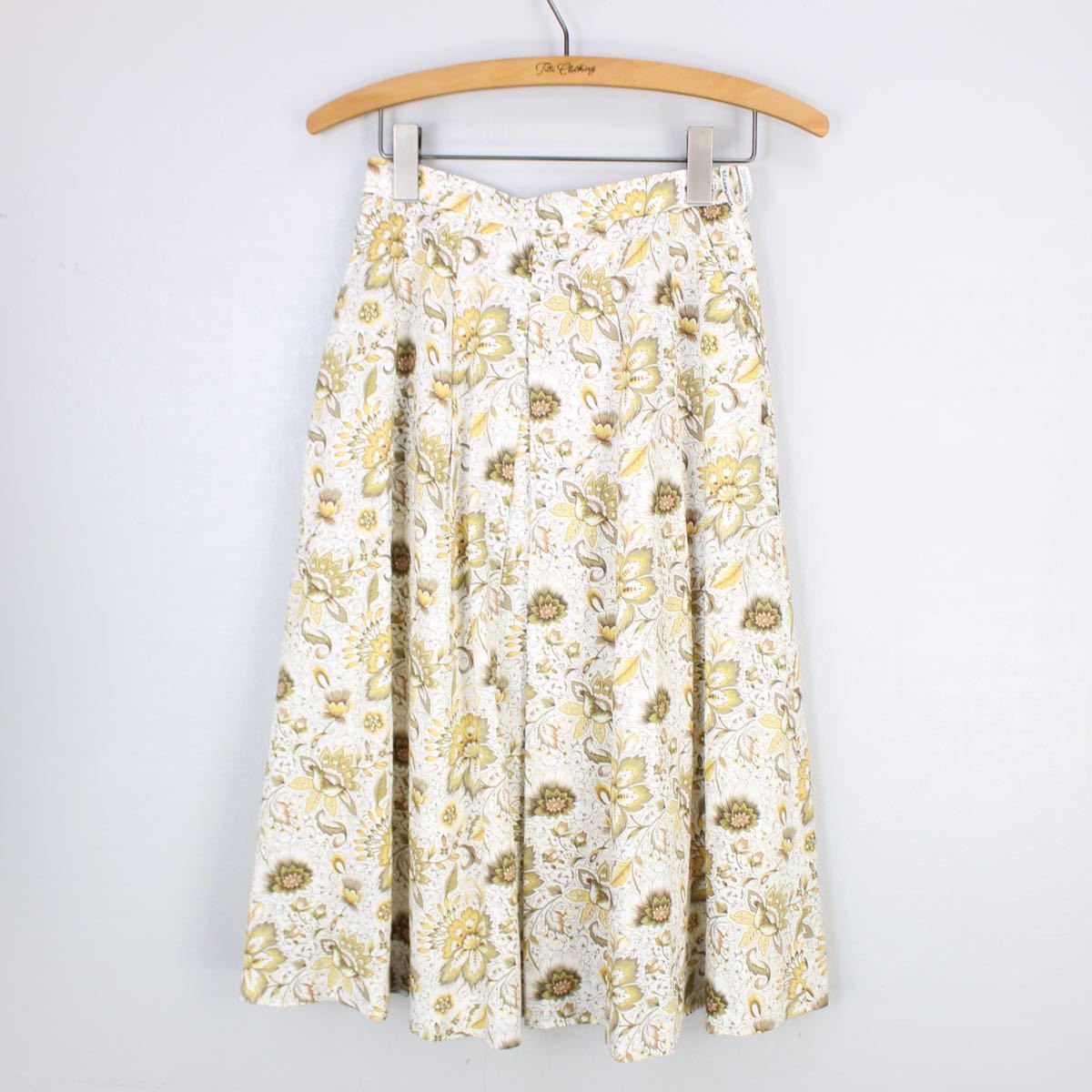 BURBERRYS FLORAL PATTERNED SET UP/バーバリーズ花柄セットアップ