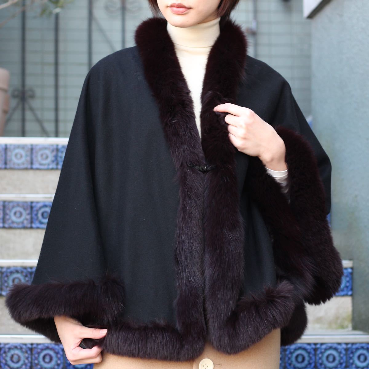 FOX FUR WOOL CAPE PONCHO/フォックスファーウールケープポンチョ_画像2