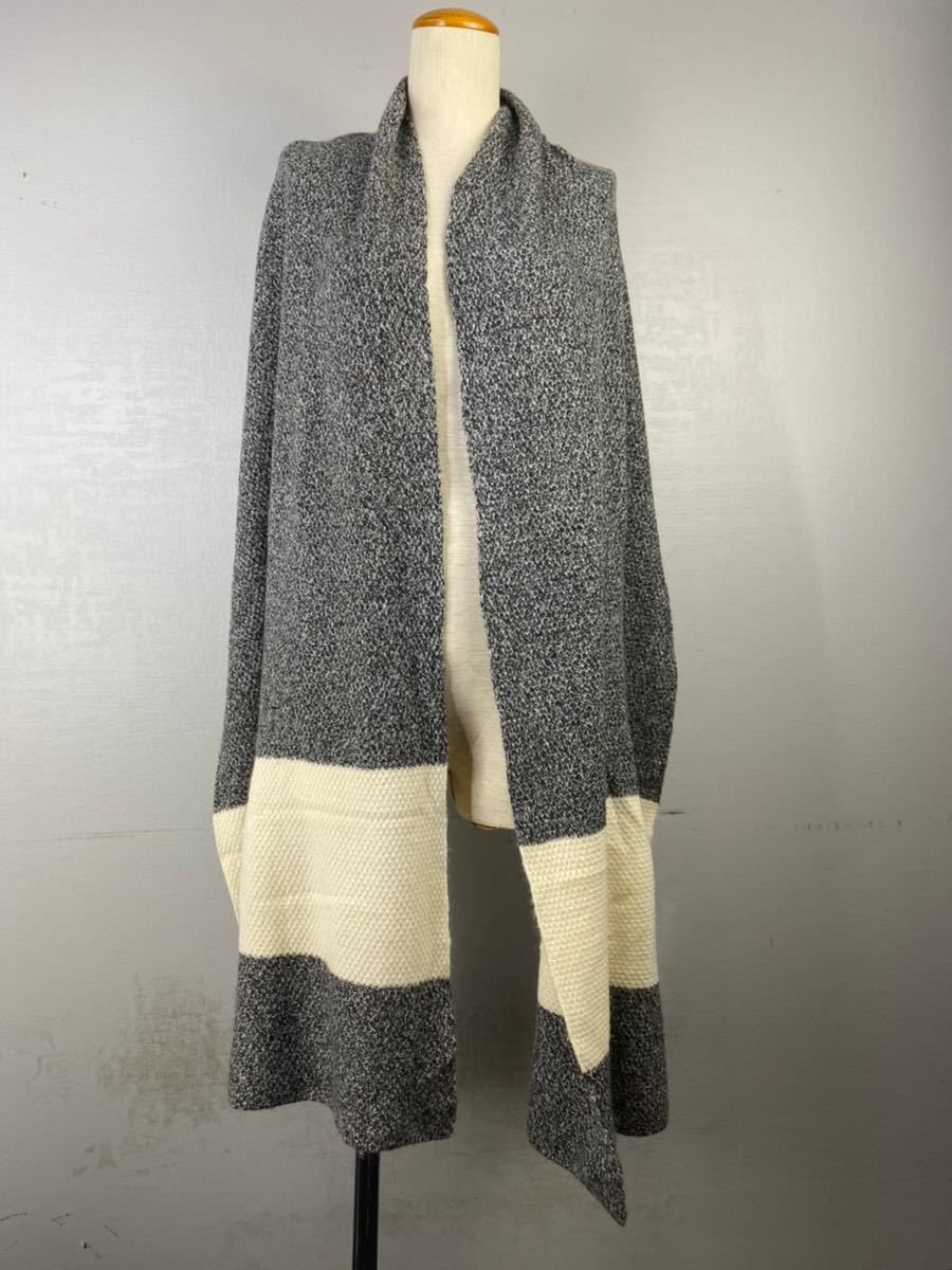 CHANEL COCO MARC CASHMERE100% BICOLOR MUFFLER MADE IN GREAT BRITAIN/シャネルココマークバイカラーカシミヤ100%マフラー_画像2