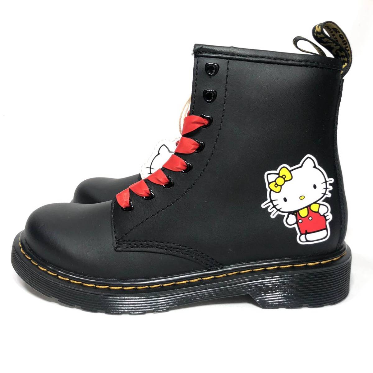 [ новый товар ]Dr.Martens Hello Kitty Dr. Martens Hello Kitty ребенок обувь ботинки черный чёрный 25909001 UK1 20.0