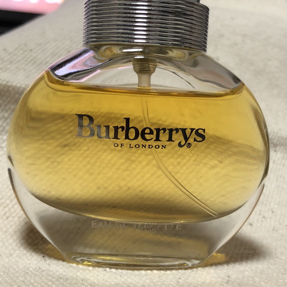 バーバリーライト BURBERRY LIGHT オードトワレ 50ml 廃盤品 2本 バーバリーライト BURBERRY LIGHT オードトワレ 50ml 廃盤品 2本