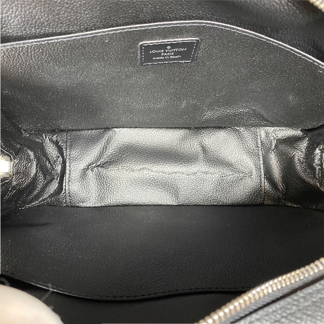LOUISVUITTON ルイヴィトン M30212 トゥルース トワレット GM タイガ