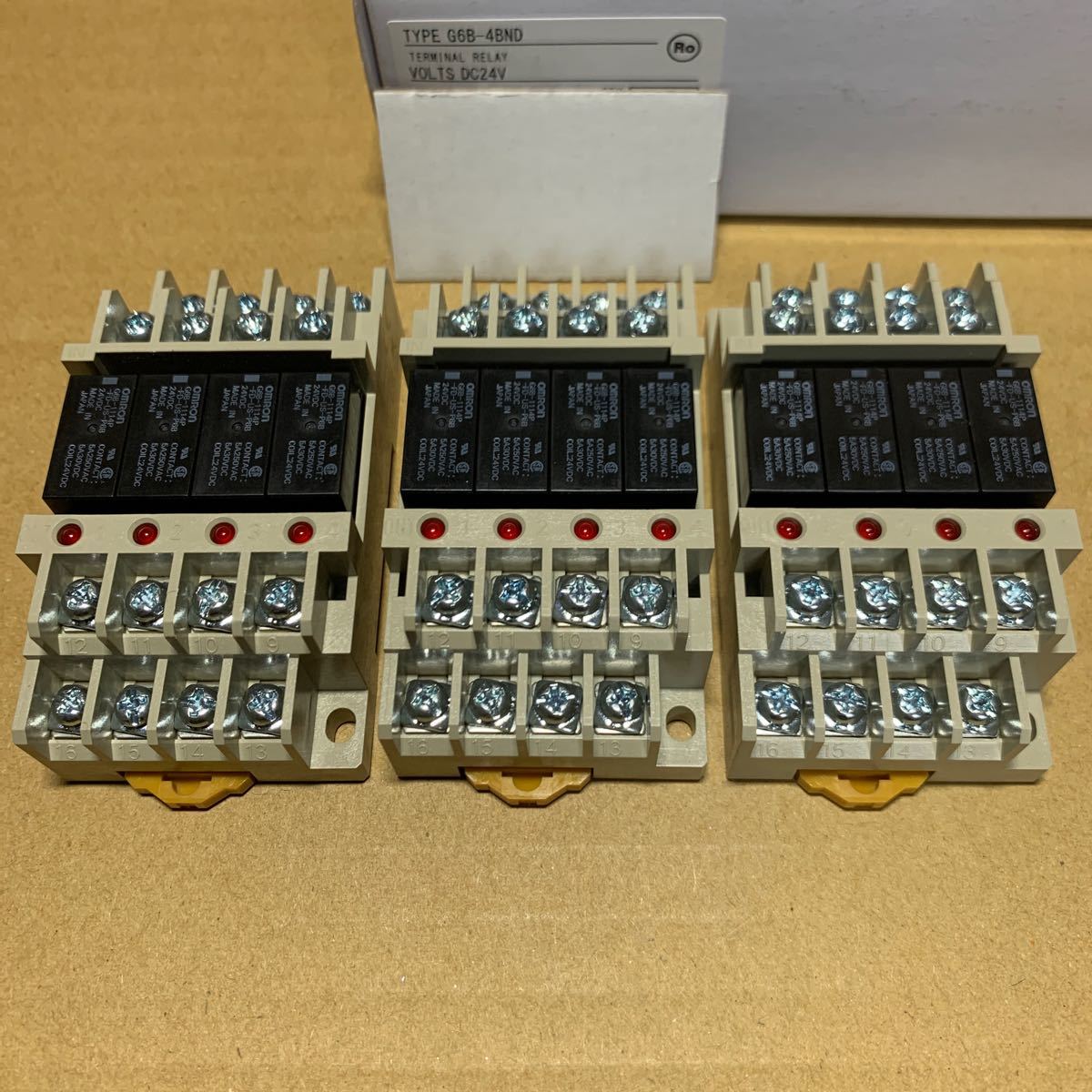 限定品 50個入りセット オムロン OMRON製ターミナル リレー G6B-4BND