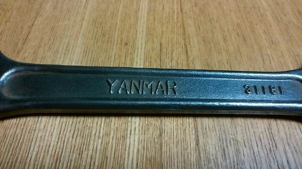 ヤンマーディーゼル 車載工具 コンビネーションレンチ 表記サイズ22-24mm. YANMAR diesel 発動機　農機具 全長226mm. トラクター 田植機_画像3