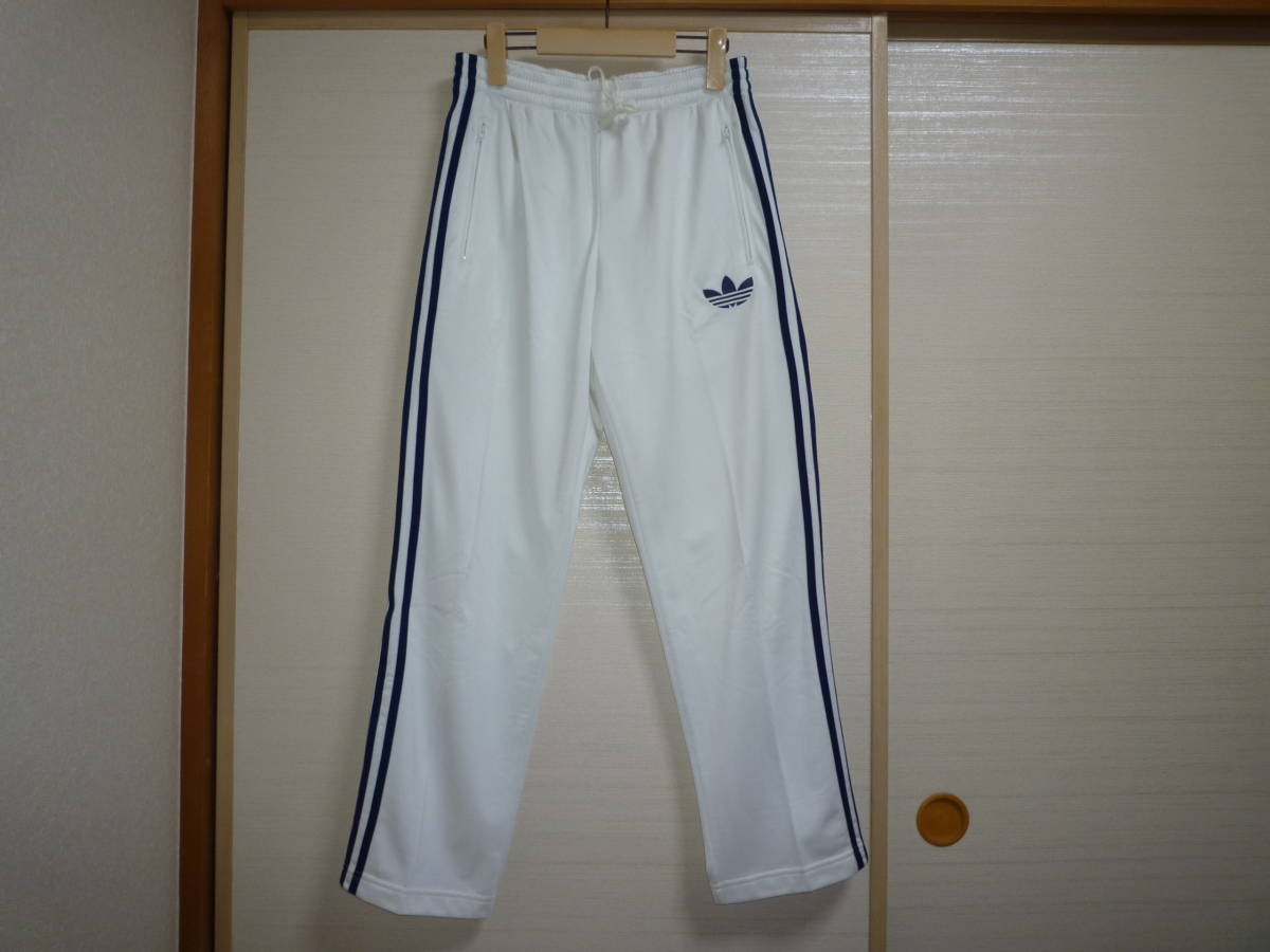 最も完璧な 2400円 アディダス ファイヤーバード裏起毛ジャージパンツ 白×紺 アディダス