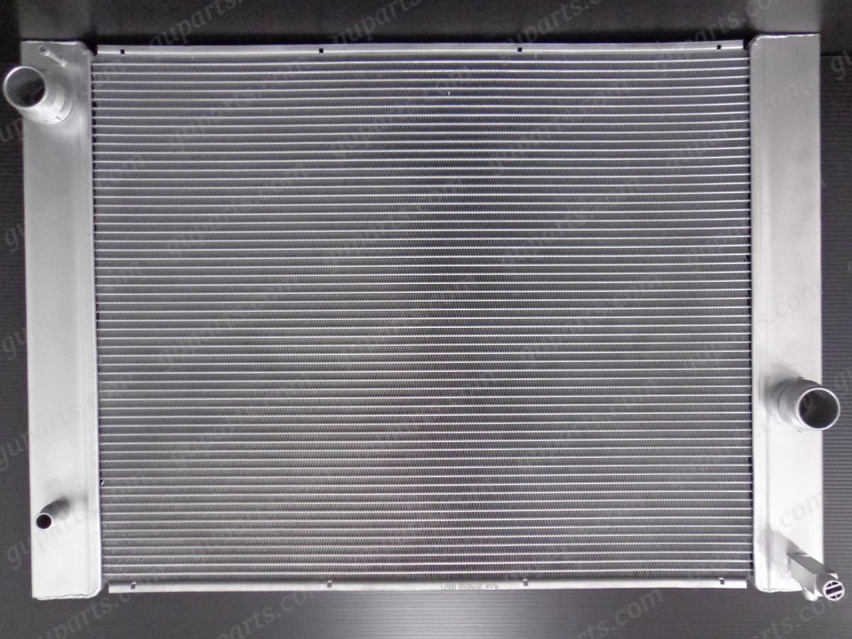 BMW 6 series E63 E64 630i 645Ci 650i 2003~2011 radiator AT 17117534904 17117585439 17117507972 17117519209