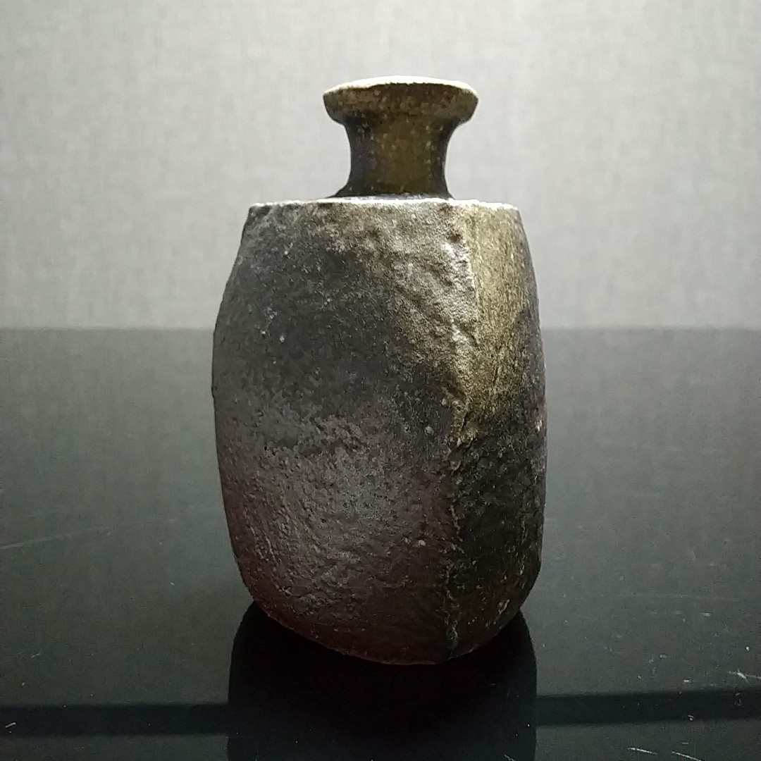 【備前焼 徳利①】とっくり 花入 Bizen ware sake bottle ( 送料無料！)