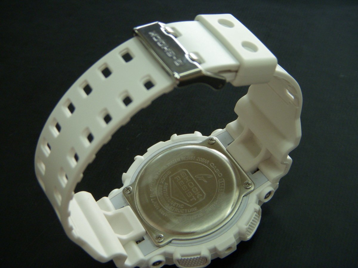 ★とちぎ屋！【ＣＡＳＩＯ】Ｇショック ＧＡ－１１０ＢＣ７ＡＪＦ ホワイトバージョン Ｍｓ（メンズ）腕時計 多機能満載！！！★_画像6