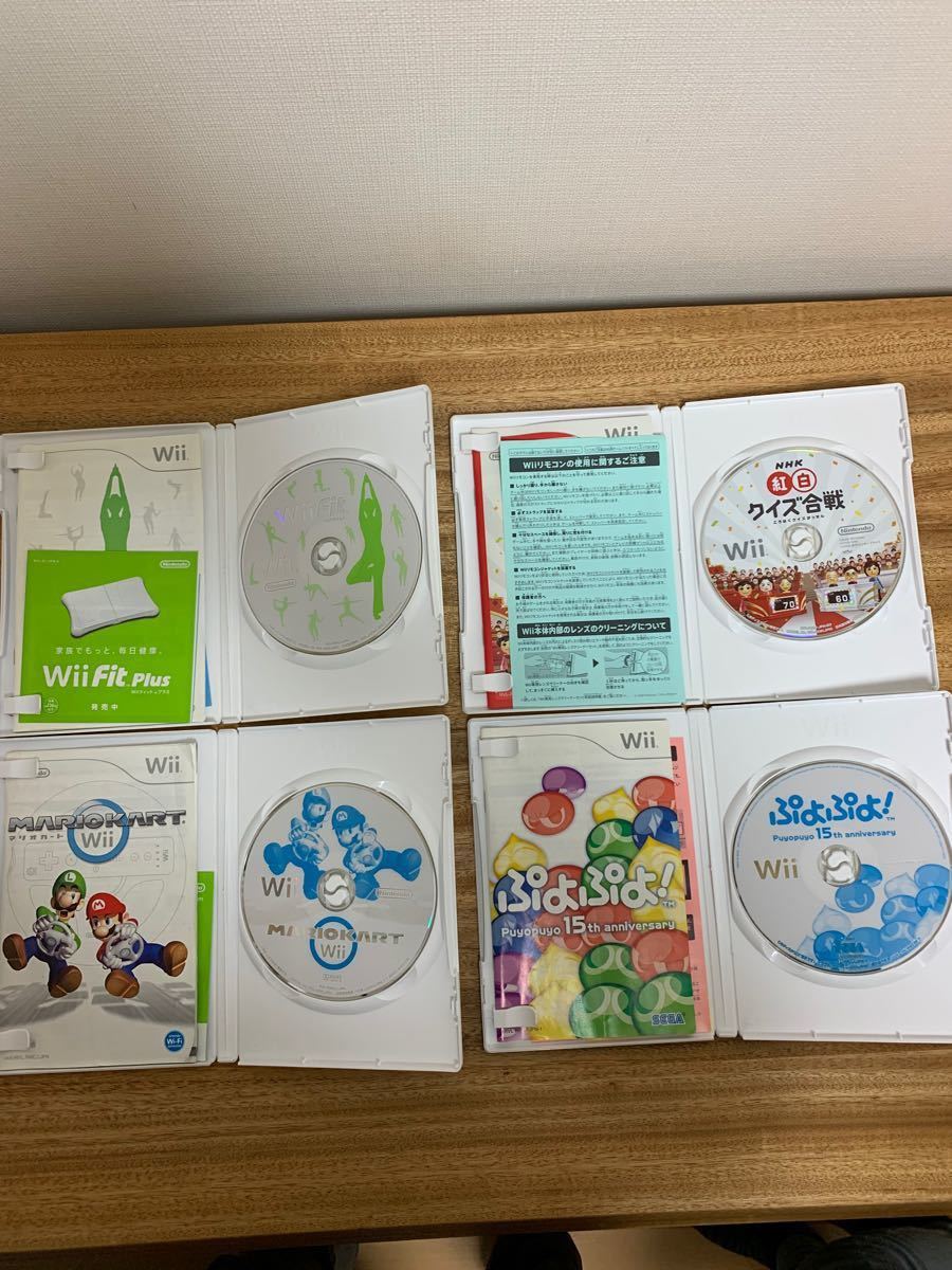 任天堂Wii本体（初期化済み）リモコン2個　ハンドル2個　ヌンチャク1個　マリオカート　wii fit ぷよぷよ　紅白クイズ合戦