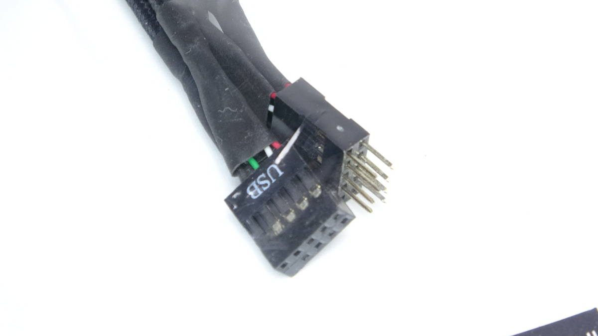 《送料無料》新品 BitFenix ケース用USB延長ケーブル 30 cm(black/black) ｜BFA-MSC-IUSB30KK-RP_画像3