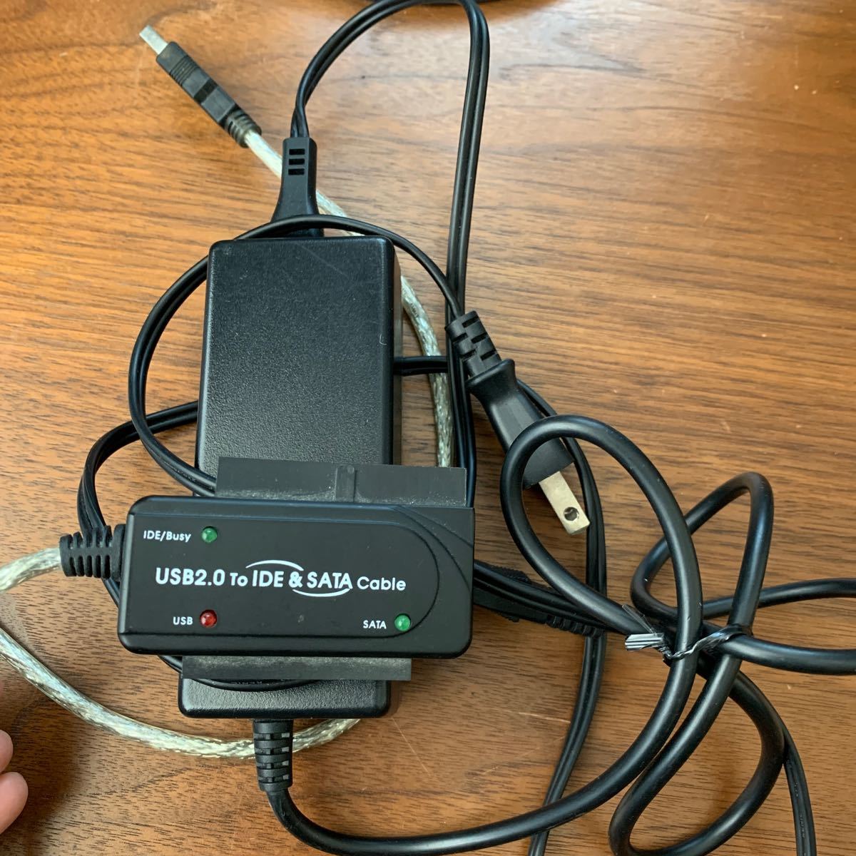 USB 2.0 to ID &SATA ケーブル
