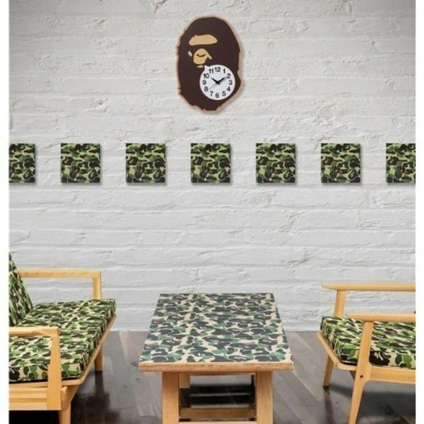 人気商品の A BATHING CLOCK WALL HEAD APE KARIMOKU X CLOCKWORKSAND ...