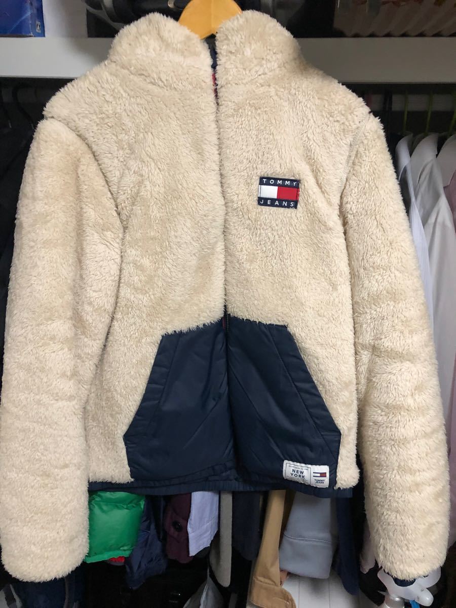 史上一番安い史上一番安いTOMMY JEANS フリースジャケット ボワ