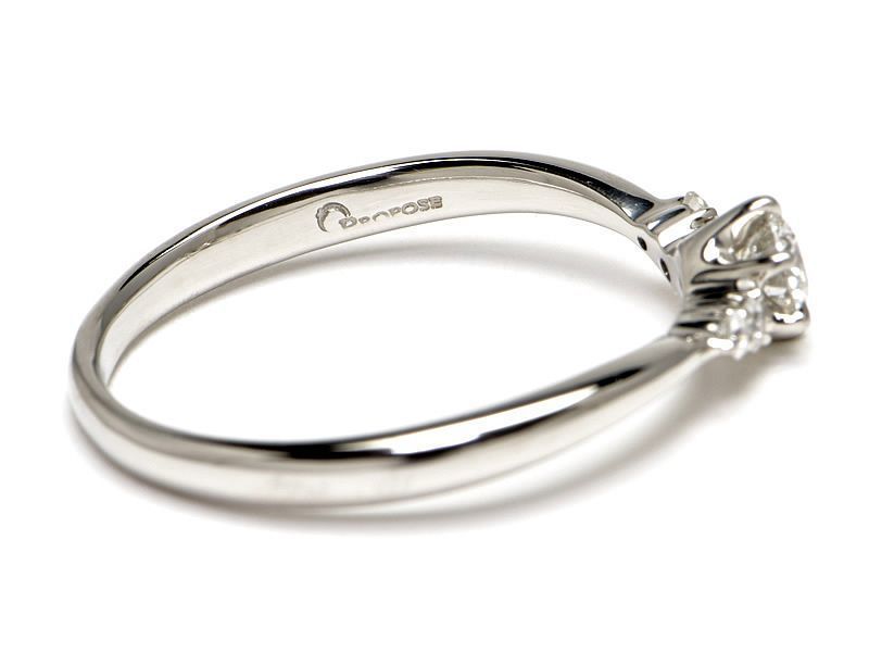 格安即決 婚約指輪 ダイヤモンド 0.5カラット プラチナ 鑑定書付 0.501