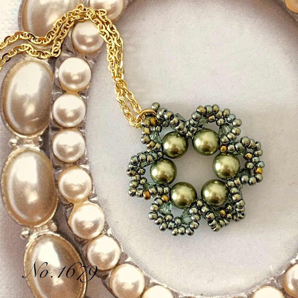  hand made * Swarovski crystal pearl flower pendant necklace green beads beads accessory No.1679