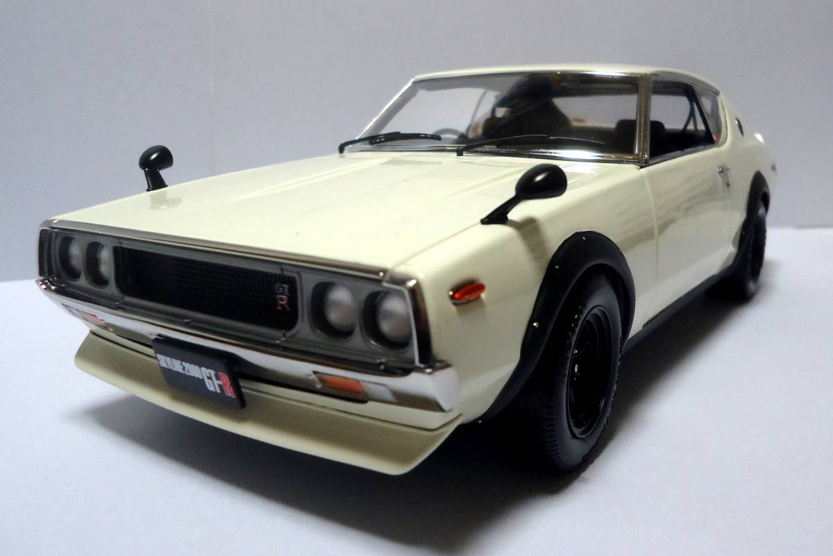 京商 1/18 日産 スカイライン 2000 GT-R (KPGC110) ホワイト ケンメリ