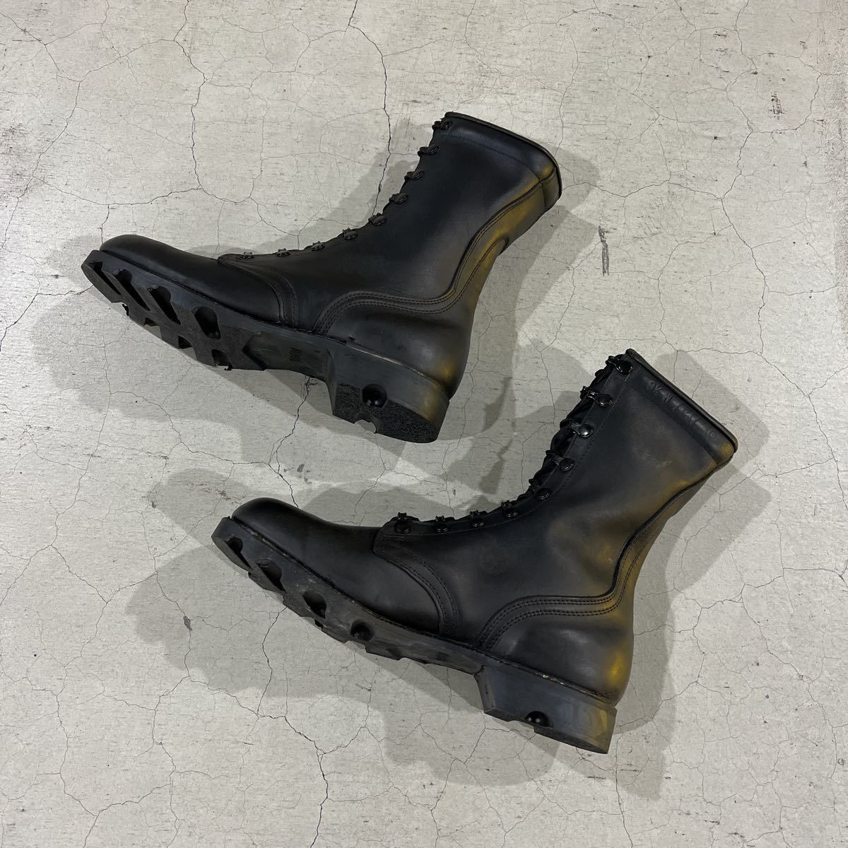 米軍 放出品【DEADSTOCK】80s US ARMY COMBAT BOOTS SIZE 9 1/2 W 27.5