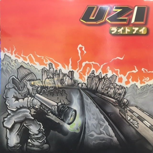 UZI / ライトアイ_画像1