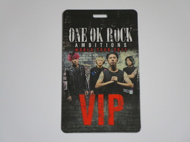 ★ONE OK ROCK ワンオクロック Ambitions World Tour 2017 VIP バックステージパス(レッド)_画像1