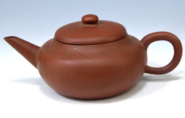 [ large price decline ][. tea utensils ]...[ cold night customer ... sake . mud small teapot ] tea "hu" pot China China fine art Tang thing horizontal tea utensils old fine art Zaimei in box y91614350