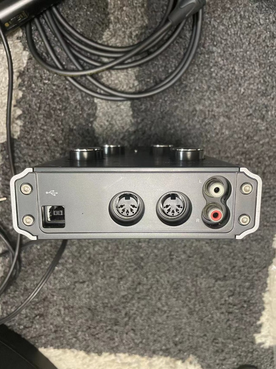 TASCAM MIDI　US -122MK2