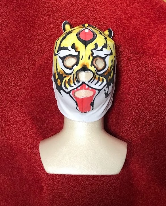 気質アップ 21日まで限定価格・美品・初代 タイガーマスク・矢切