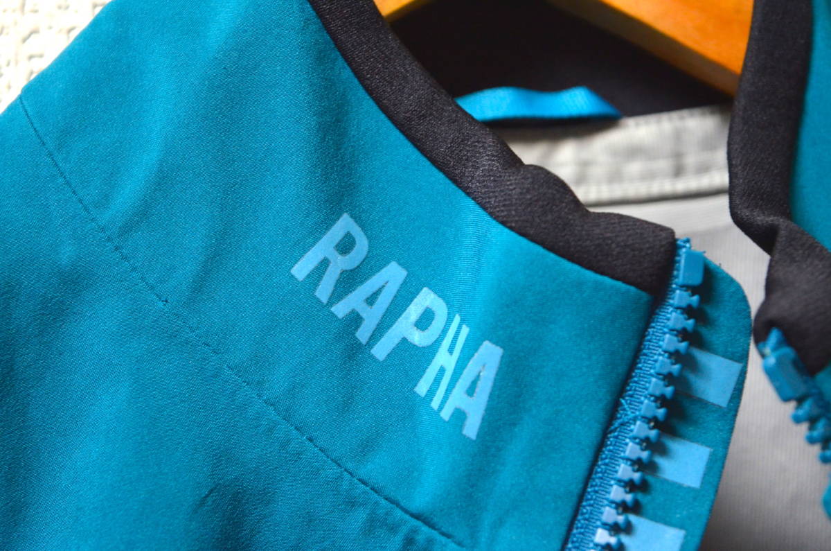 低価最新品】 ヤフオク! - Rapha/Pro Team Race Cape/ラファ