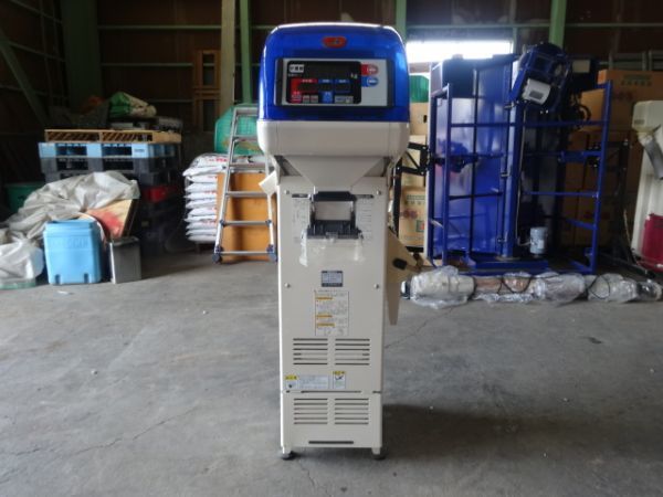 自動計量選別機 イセキ LTA 103 ポリメイト - carchiberde.pro.aw