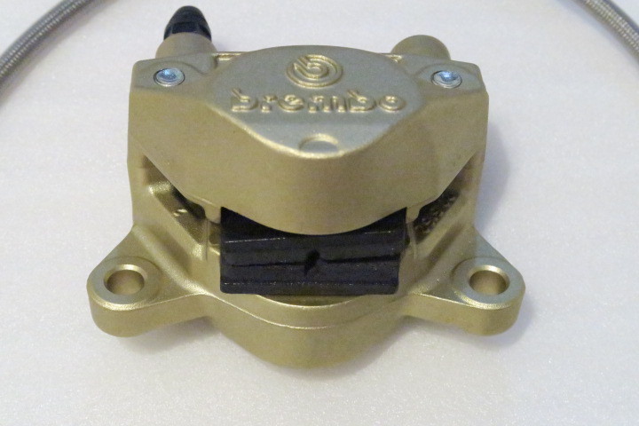 新品　 NSR50,NSF,モンキー,ゴリラ,グロム,APE,DAX,NS,シャリィ,カブ SWAGEステンホース＆brembo純正キャリパー アルミ削り出しバンジョー