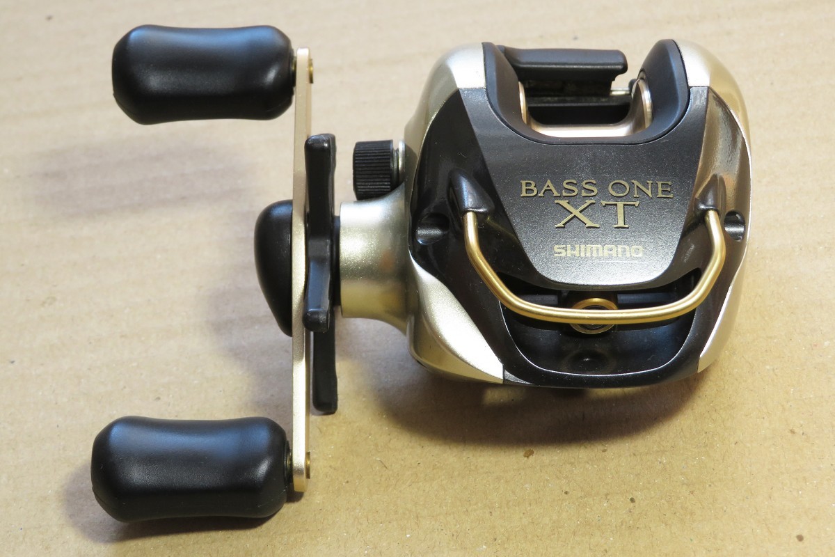 SHIMANO BASS ONE XT バスワンXT(右巻き)ベイトリール SHIMANO BASS ONE XT バスワンXT(右巻き)ベイトリール