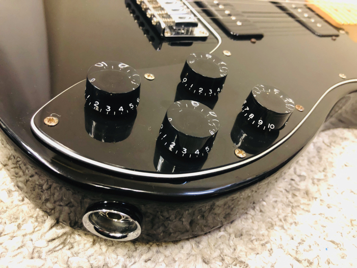 Yahoo!オークション - Fender Squier Telecaster Custom DUNCAN Yahoo!オークション - Fender Squier Telecaster Custom DUNCAN