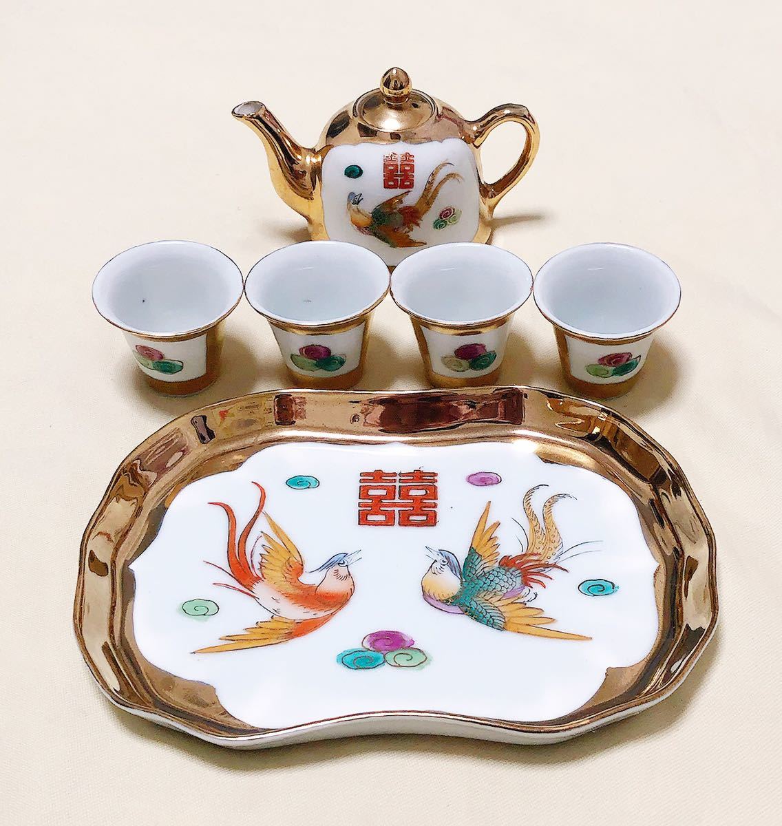 中華茶器 ミニチュア 金彩鳳凰柄トレ-&ティ-ポット&湯のみ4 中華茶器 ミニチュア 金彩鳳凰柄トレ-&ティ-ポット&湯のみ4