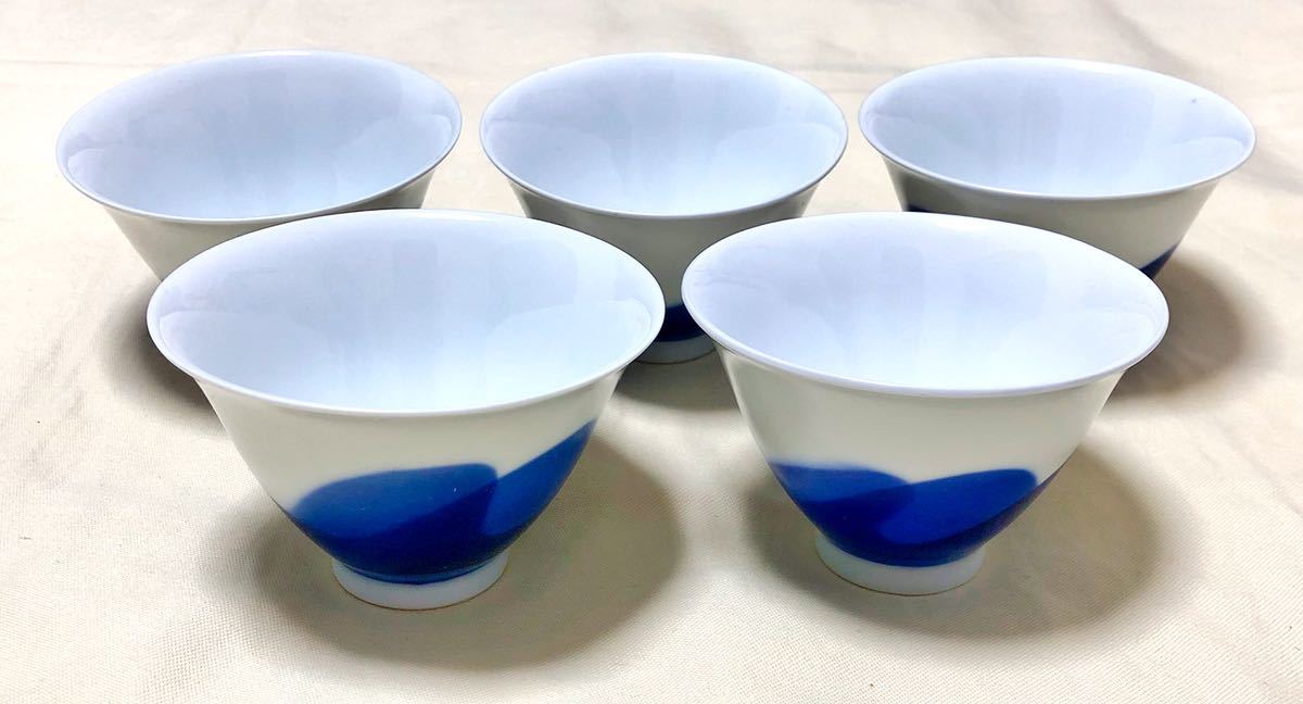 未使用 香蘭社 ティ-ポット(急須)&湯呑み5客 茶器揃え 未使用 香蘭社 ティ-ポット(急須)&湯呑み5客 茶器揃え