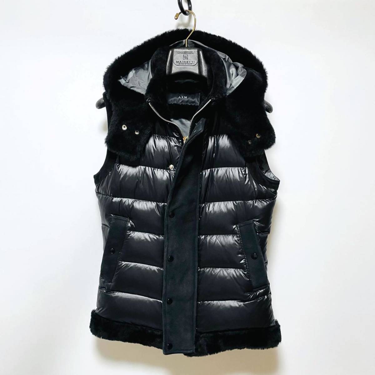  superior article AKM EMMETI special order mouton leather switch down vest S regular price 205,200 jpy ei Kei M emeti rug spo 1piu1uguale3 down jacket 