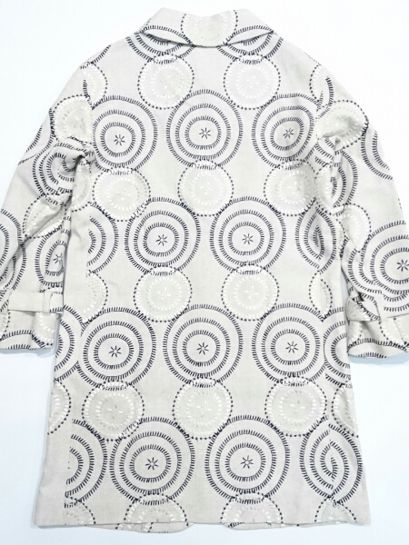 新品 AMACA アマカ 刺繍デザインコート サイズ38 綿絹_画像2