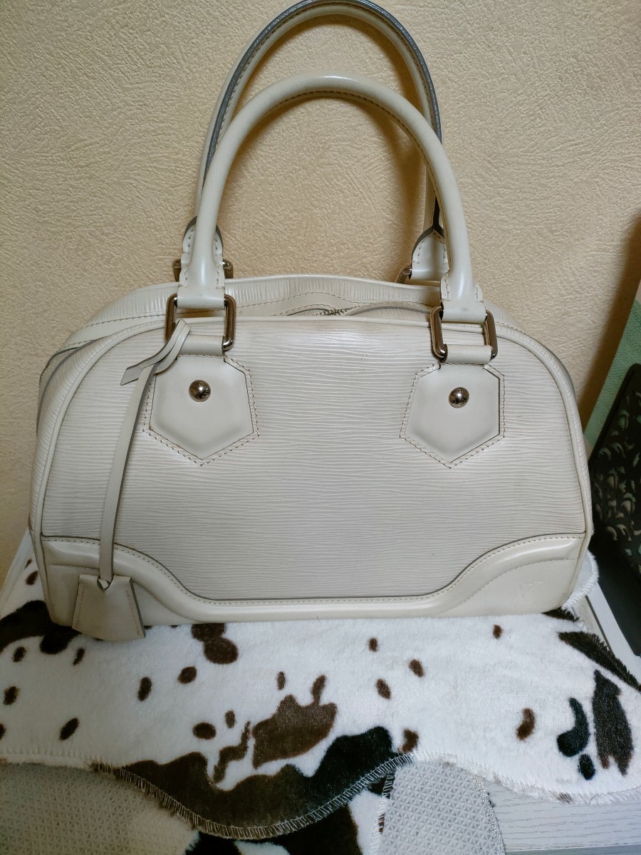 ルイヴィトン LOUIS VUITTON エピ ボーリング・モンテーニュPM