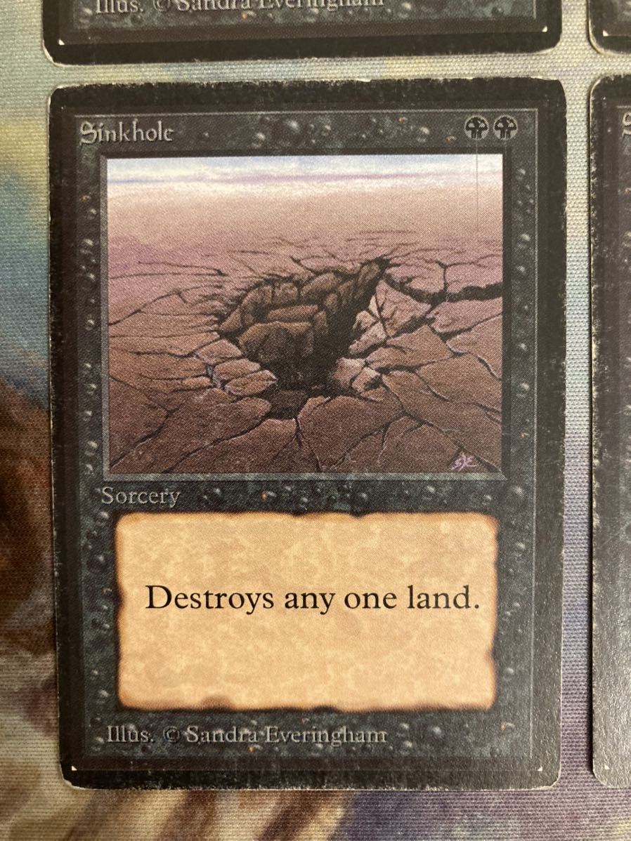 LEB ベータ　β sinkhole 陥没孔　4枚セット　ヘビープレイド　mtg_画像4