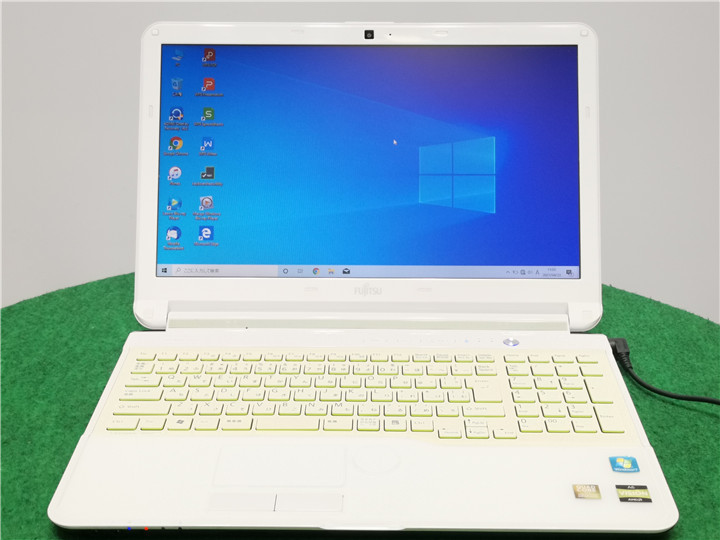 カメラ内蔵/中古/15型ノートPC/Win10/新品SSD256/8GB/AMD A6-3420M/FMV AH53/H MS Office2019搭載 新品無線マウス