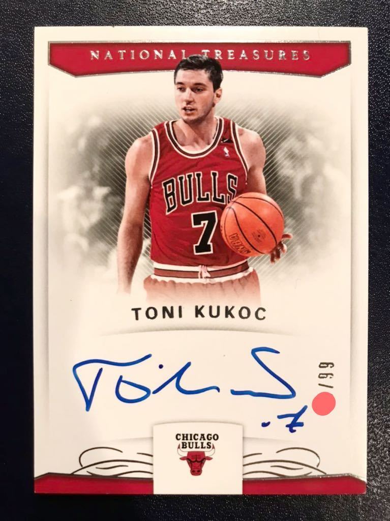 背番号入 99 最高級直書 Auto 17 Panini 国宝 Toni Kukoc トニー クーコッチ Nba 直筆 サイン Bulls ブルズ ユニフォー 3連覇 Hof バスケ Nuestracoop Coop