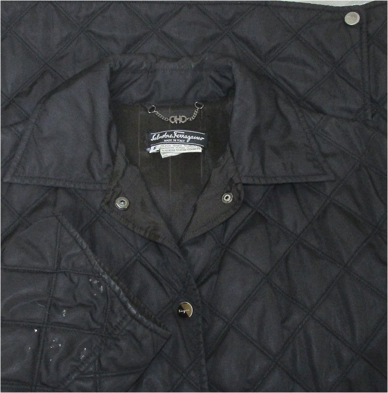  price decline *Salvatore Ferragamo Ferragamo * quilting * coat black *M~L size * goods can be returned 