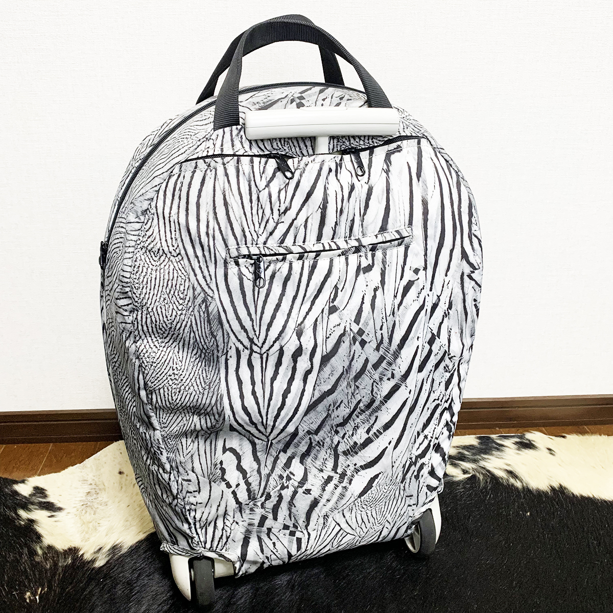 samsonite BlackLabel × AlexanderMcQueen ボーンスーツケース samsonite BlackLabel × AlexanderMcQueen ボーンスーツケース