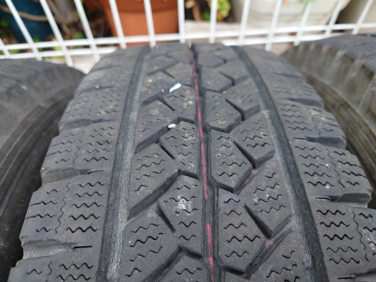 ハイエース 195/80R15 107/105 VL1 4本　ブリヂストン スタッドレスタイヤ ブリザック_画像4