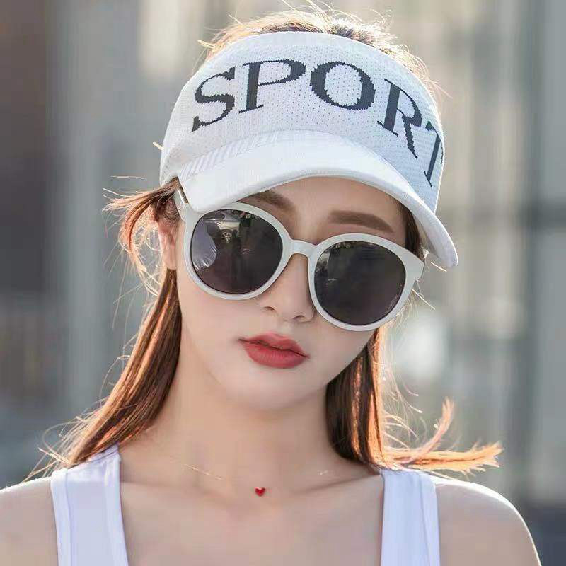白色メッシュサンバイザーサマー帽子レディースキャップ女性用ビーチハットUVプロテクション韓国カジュアルシルクハット