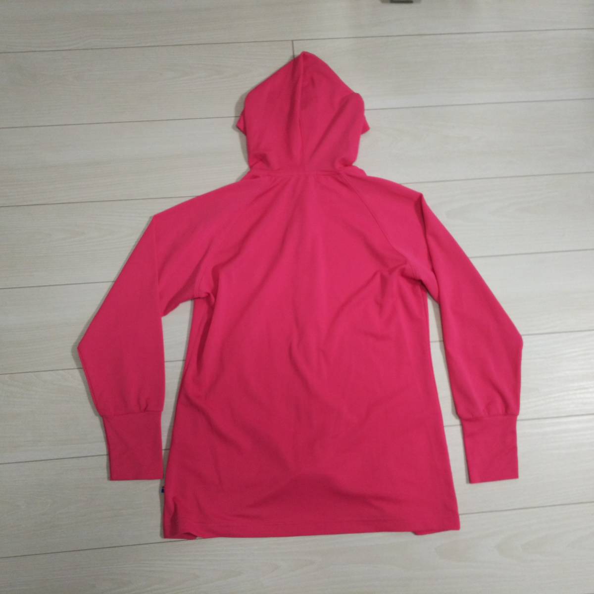 *ELLE SPORT L sport long sleeve tops with a hood . thin jacket L size pink *