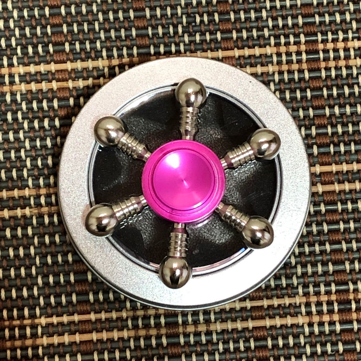 ハイエンド ハンドスピナー ROTABLADE 減額 36%割引 www