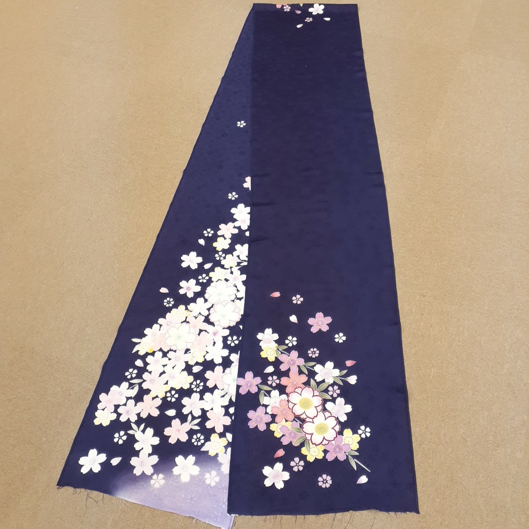正絹　122404　紺紫色　花柄　桜柄　シルク350cm　はぎれ　ハギレ　リメイク　ハンドメイド