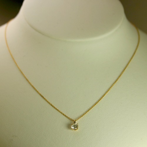 ダイヤモンド ネックレス K18 一粒 0.5ct 鑑定書付 0.595ct Eカラー ...