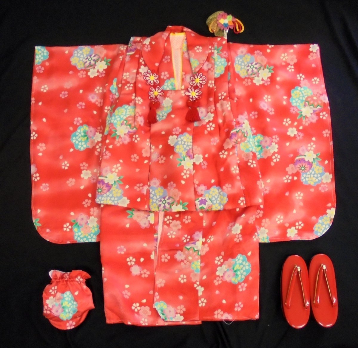 5614　七五三 正絹 被布セット 3歳 女の子「赤・桜/手毬」