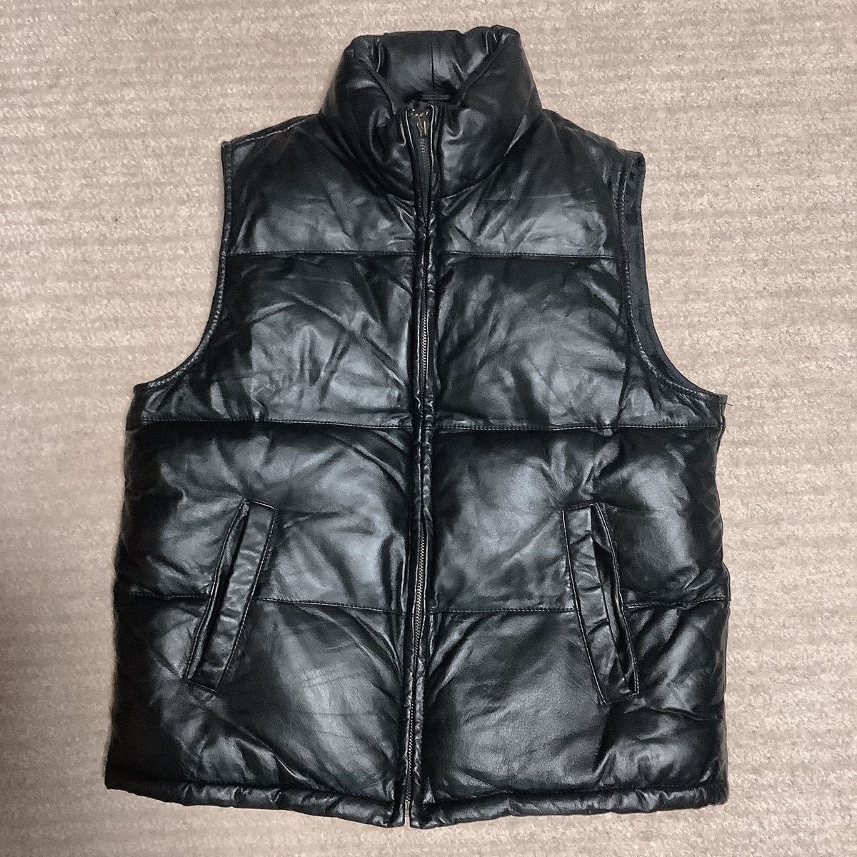 Pierucci ピエルッチ ラムレザー ダウンベスト