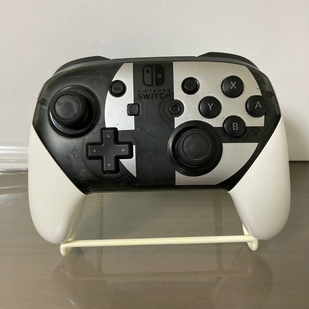 Nintendo Switch Proコントローラー 純正品 スマブラ柄 大乱闘 Nintendo Switch Proコントローラー 純正品 スマブラ柄 大乱闘